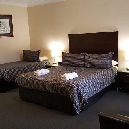 Gateway Motor Inn-2
