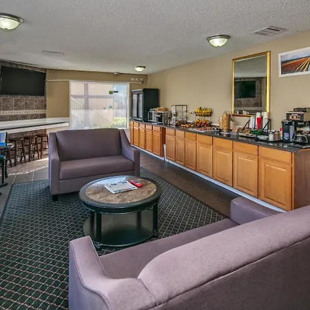 Coachman Inn-2