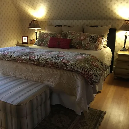 Dreamhouse Country Inn-3