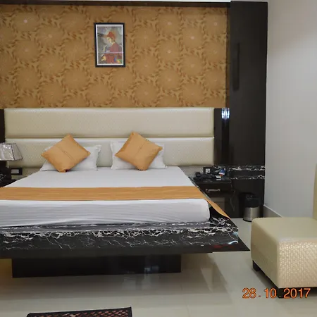 Hotel Biswanath-3