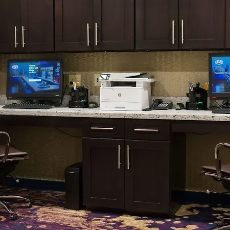 Hampton Inn & Suites Warrington Horsham-3