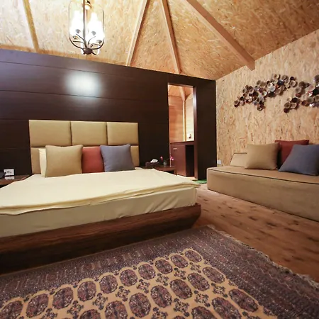 Four Seasons Halat-2