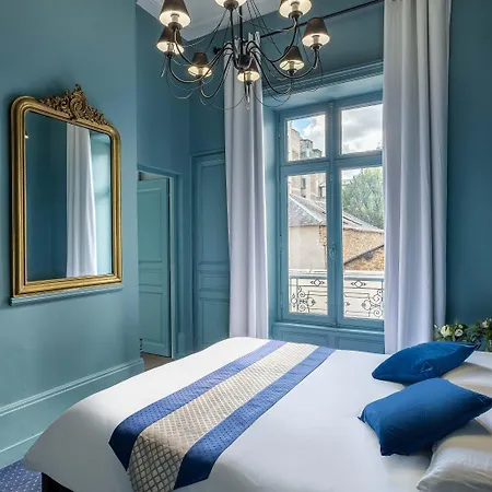 Hotel De Paris, Hotel Particulier Du XIX-2