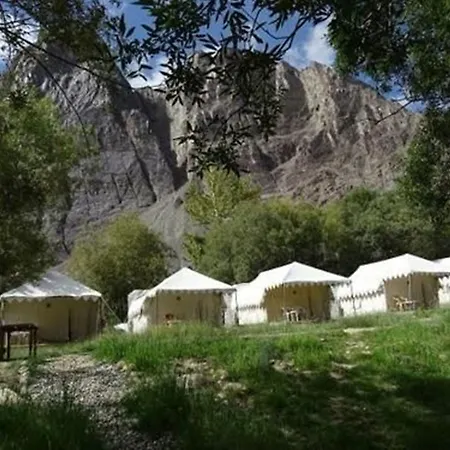 Royal Deluxe Camp & Resort, Hunder- Nubra-3