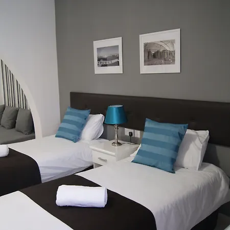 Buccaneers Boutique Guest House-3