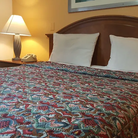 Flamingo Inn Long Beach-3