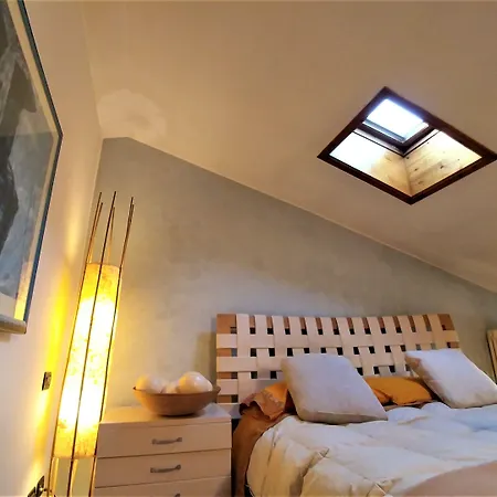 Dreaming Arena Rooms-3