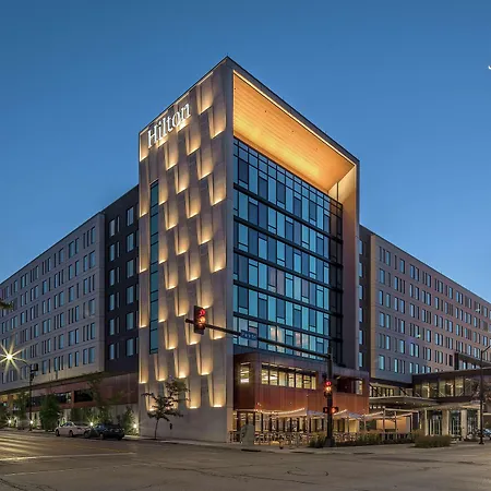 Hilton Des Moines Downtown-2