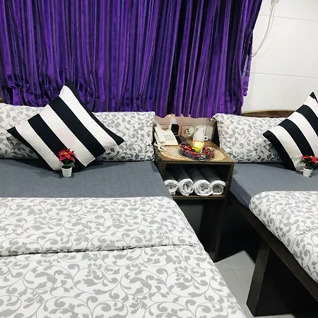 Premium Lounge-3