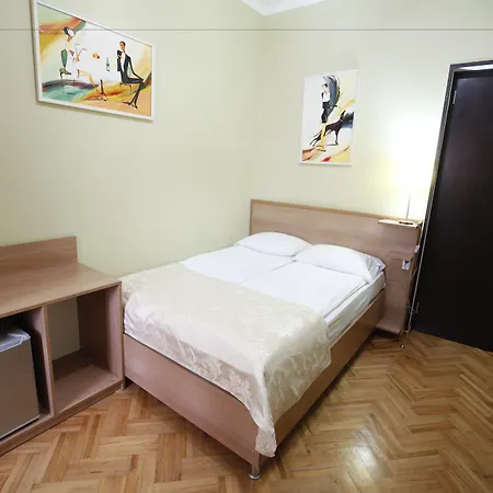 Silver Hotel-2