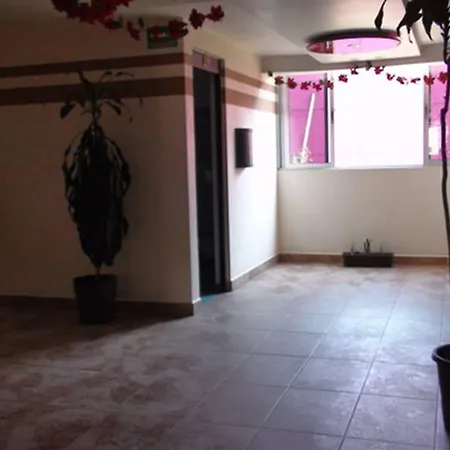 Hotel & Villas 7-3