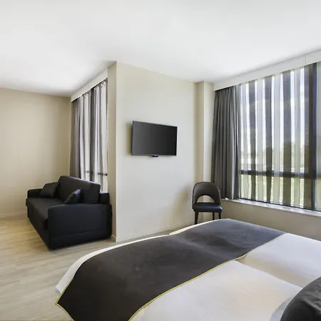 Best Western Plus Hotel Escapade Senlis-2
