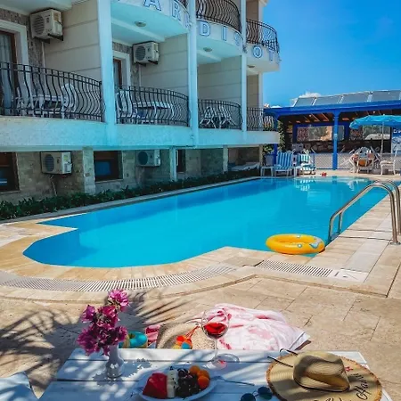 Cunda Paradise Butik Otel-3