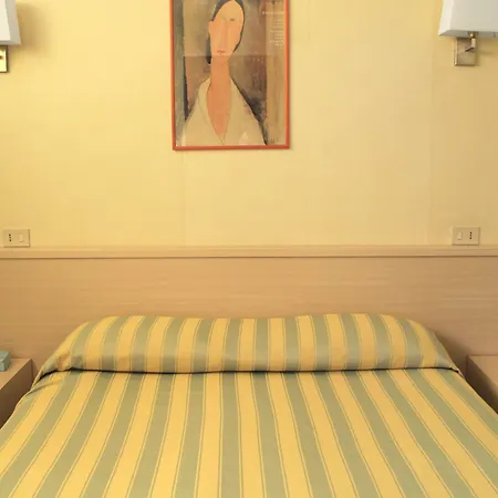 Hotel Villa Delle Rose-3