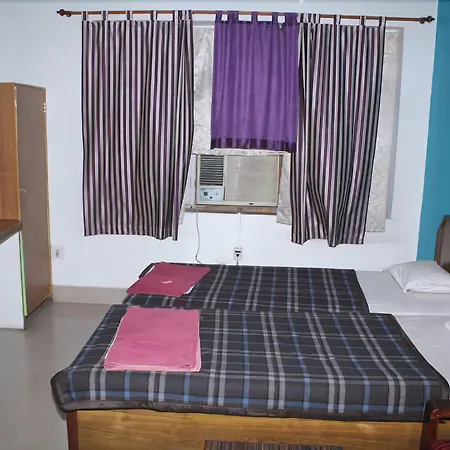 Ajatsatru Hotel-2