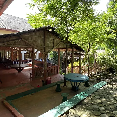Centro Bajo Hotel & Resto-2