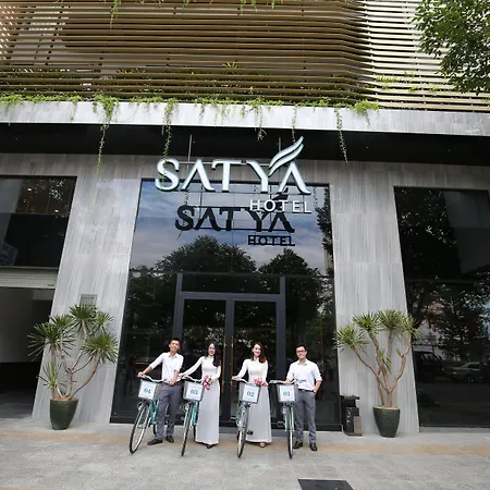 Satya Da Nang Hotel Han Market-3