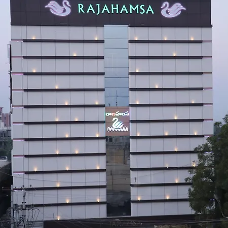 Hotel Rajahamsa-3
