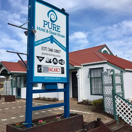 Pure Motel-2