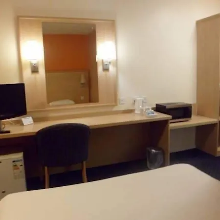 Metro Inns Huddersfield-2