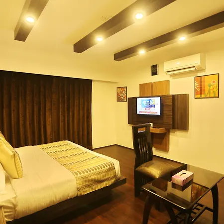 22 Enclave Evoke Lifestyle-2