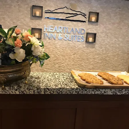 Heartland Inn And Suites-2