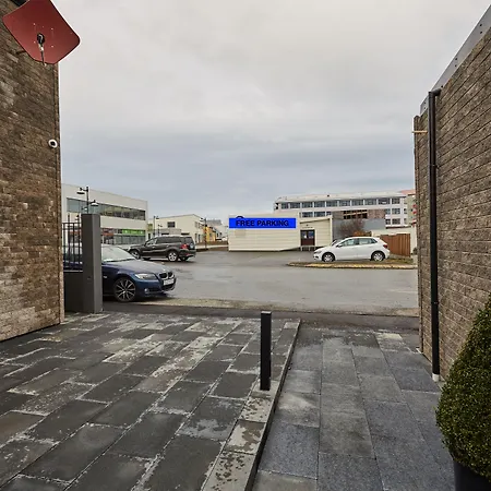Keflavik Micro Suites-3