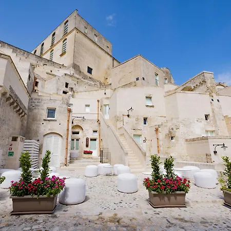 Aquatio Cave Luxury Hotel & Spa-2