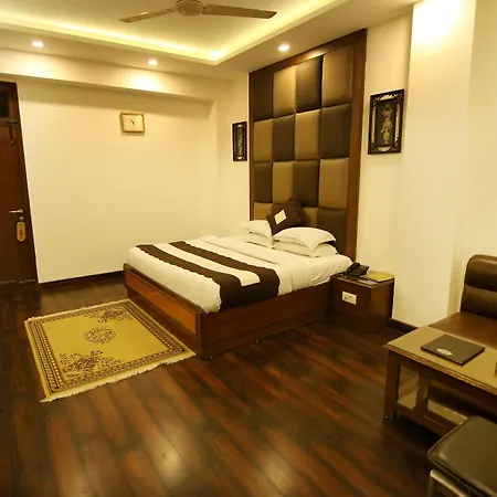Hotel Parkway Deluxe-3