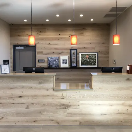 Fairfield By Marriott Inn & Suites Page-2