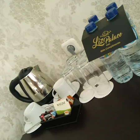 Liz Palace Inn Hotel Bandung-2
