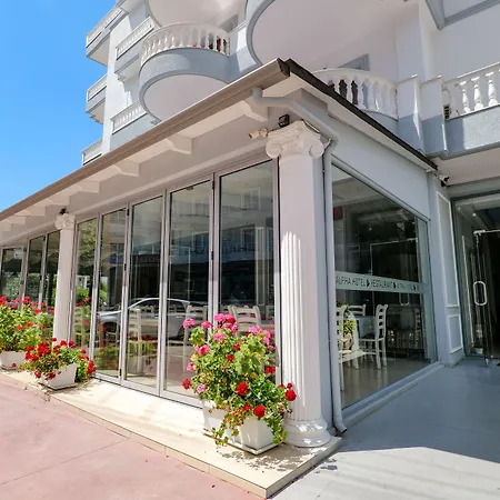 Hotel Alpha-2