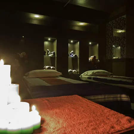 Golden Star Continental & Spa-2