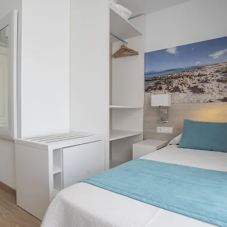 Hostal Es Pi - Emar Hotels-2