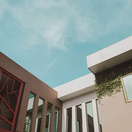 Remfort Hotel-2