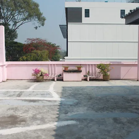 Soi 5 Apartment-2