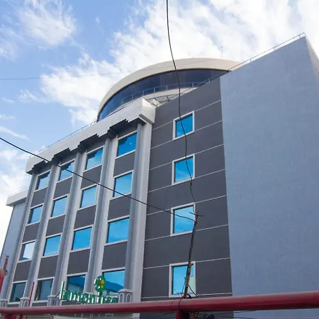 Lemon Tree Hotel, Banjara Hills, Hyderabad-2