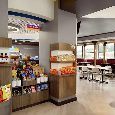 Tru By Hilton St. Charles St. Louis-2