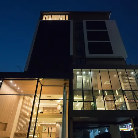 โรงแรมนารา-2