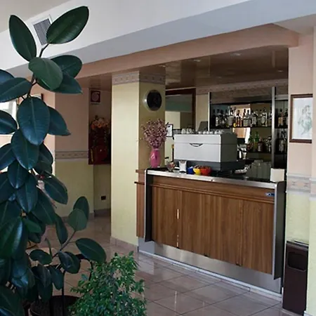 Hotel Monica-2