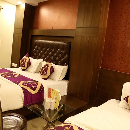 Hotel Shivam International-3