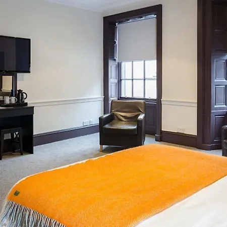 Thrums Hotel, Kirriemuir-3