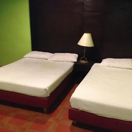 Sun Moon Poolside Hotel-2
