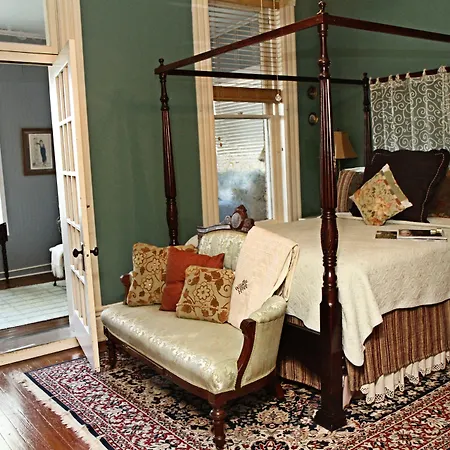 1890 Williams House Inn-3