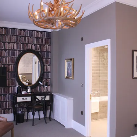 The Grafton Arms Pub & Rooms-2