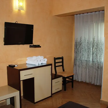 Hotel Gega-3