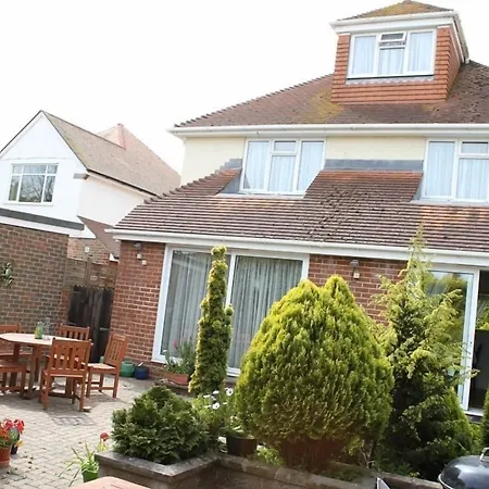 Merton House-2