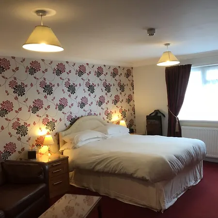 Merton House-3