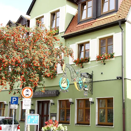 Hotel-Garni Goldener Schwan-2