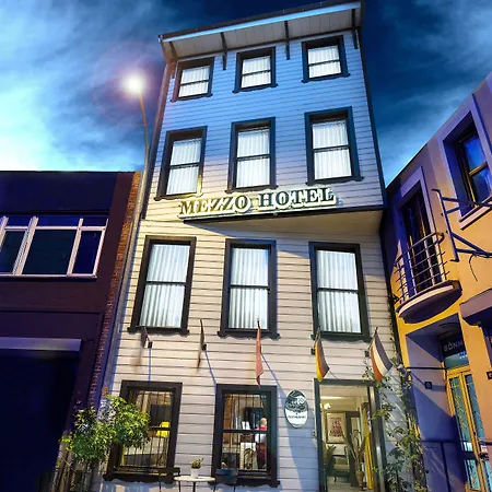 Mezzo Hotel-2